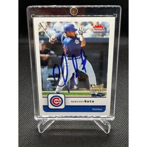 Fleer Geovany Soto Chicago Cubs Signed Rookie Card 2006 Upper Deck P5C6 Auto